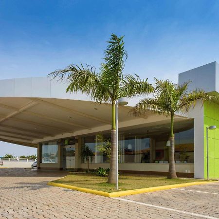 Ibis Styles Ponta Pora Ξενοδοχείο Εξωτερικό φωτογραφία